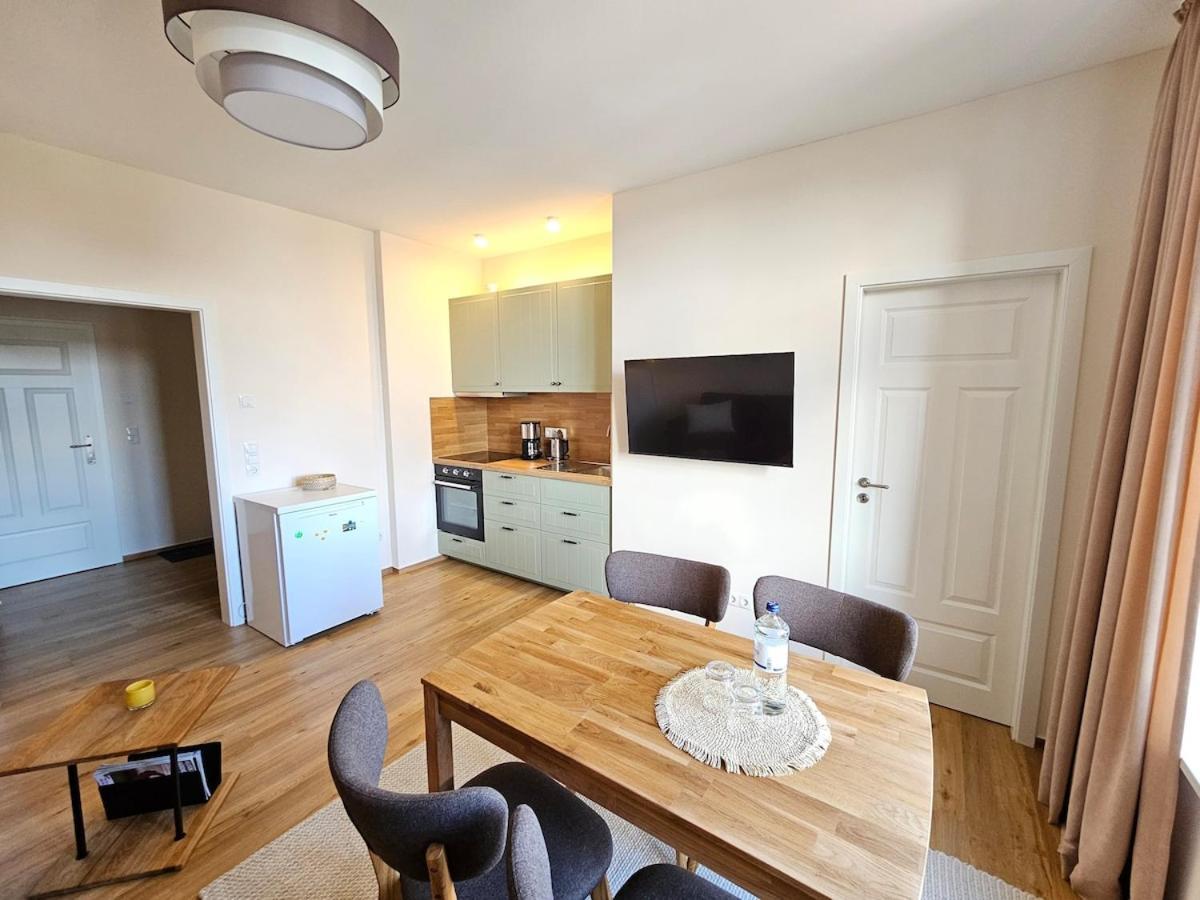 Ferienwohnung Glueck Am See Щернберг Екстериор снимка
